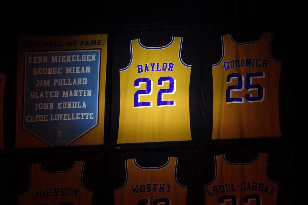 College of Idaho renames arena in honor of Elgin Baylor