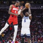 Rockets ride red-hot start to victory over Wolves