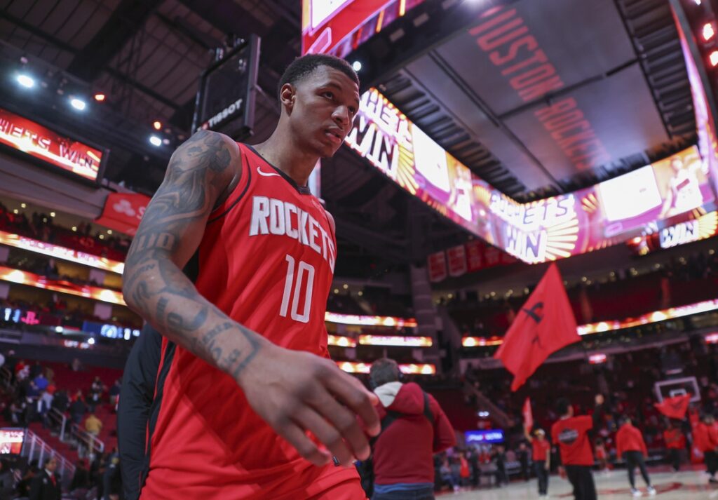 With Jabari Smith Jr. back, Rockets take on lowly Jazz